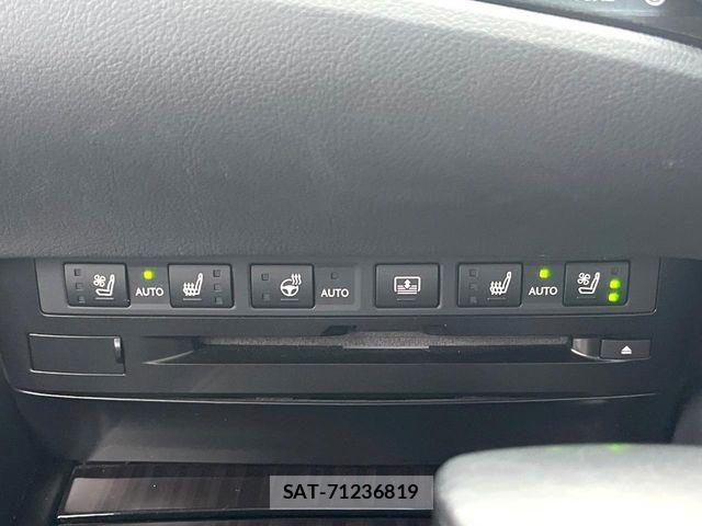 Lexus ES 2019-01 6716498-5