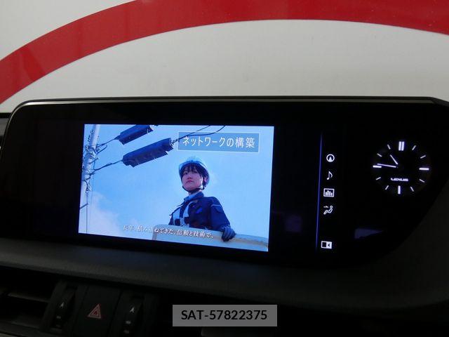 Lexus ES 2020-08 6752227-10