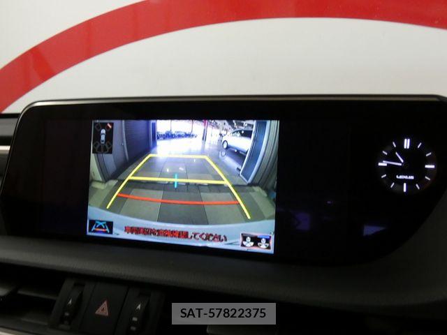Lexus ES 2020-08 6752227-12