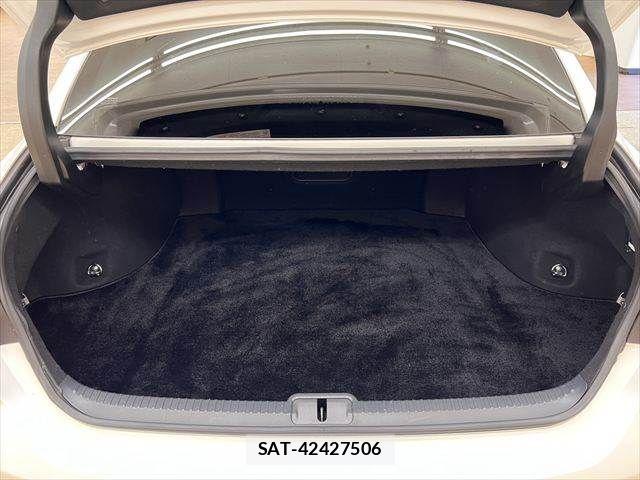 Lexus ES 2021-05 6815678-9