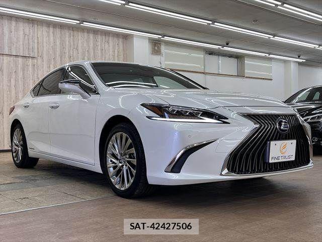 Lexus ES 2021-05 6815678-14