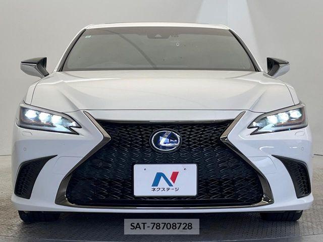 Lexus ES 2021-05 6815675-13