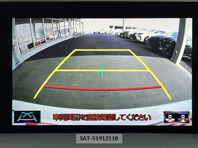 Lexus ES 2019-03 6907646-9