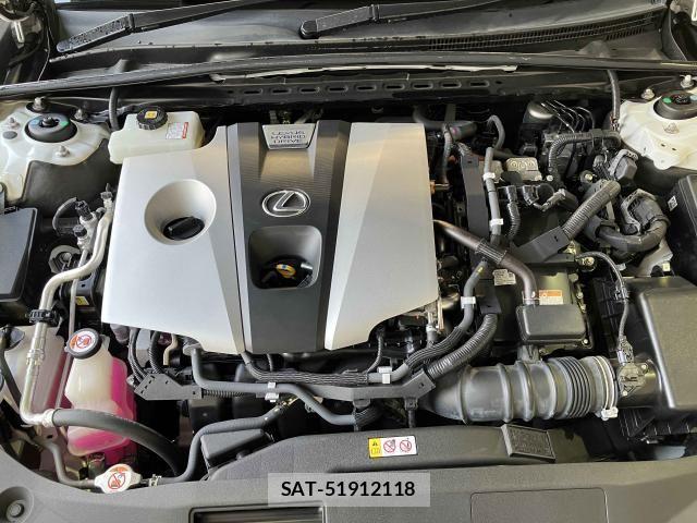 Lexus ES 2019-03 6907646-21
