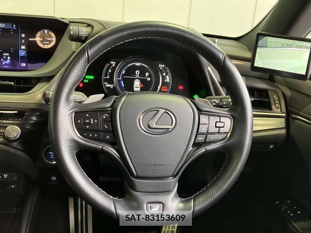 Lexus ES 2021-05 6907645-12