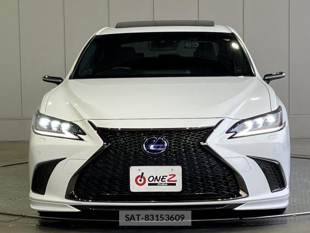 Lexus ES 2021-05 6907645-21