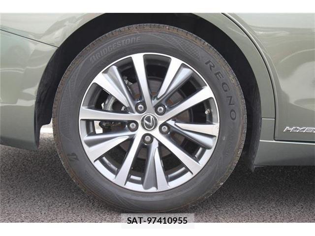 Lexus ES 2019-02 6994980-24