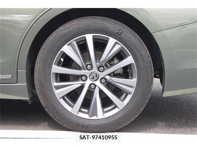 Lexus ES 2019-02 6994980-25