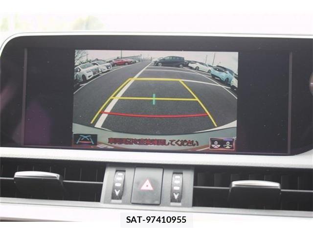 Lexus ES 2019-02 6994980-3