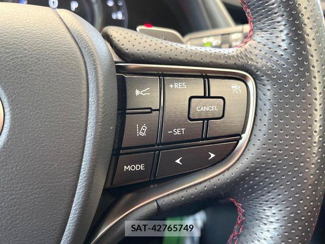 Lexus ES 2019-11 7020756-4