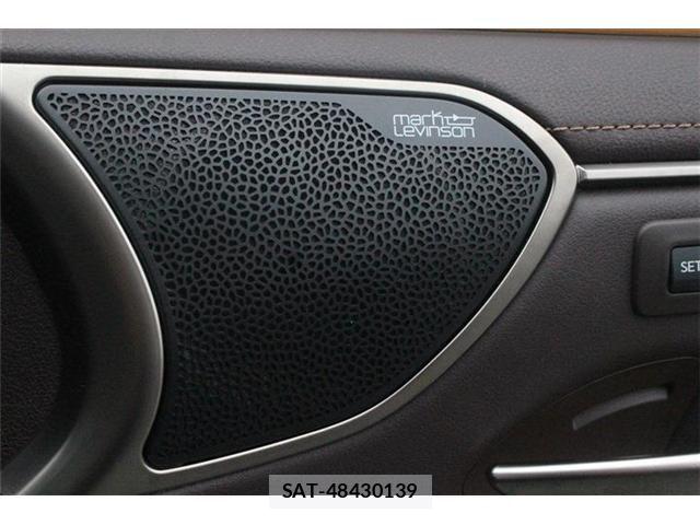 Lexus ES 2018-10 7059232-3