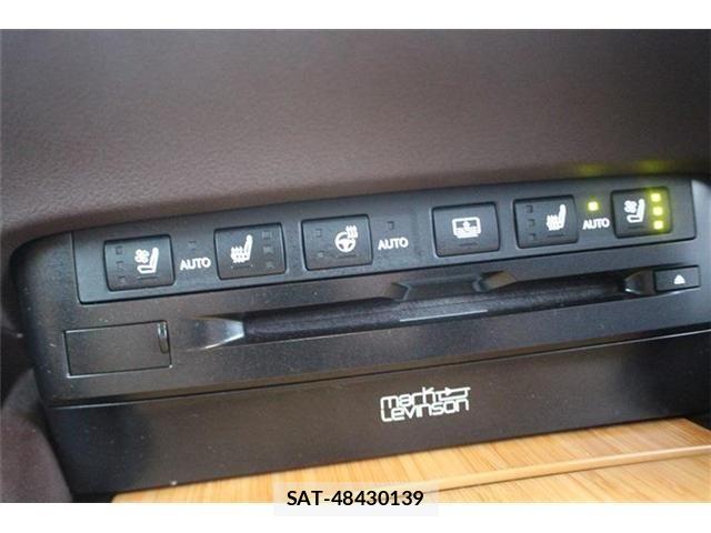 Lexus ES 2018-10 7059232-4