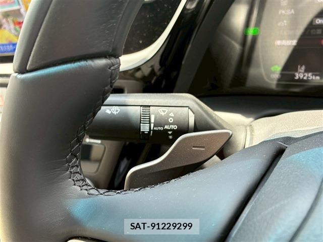 Lexus ES 2025-04 7059227-19