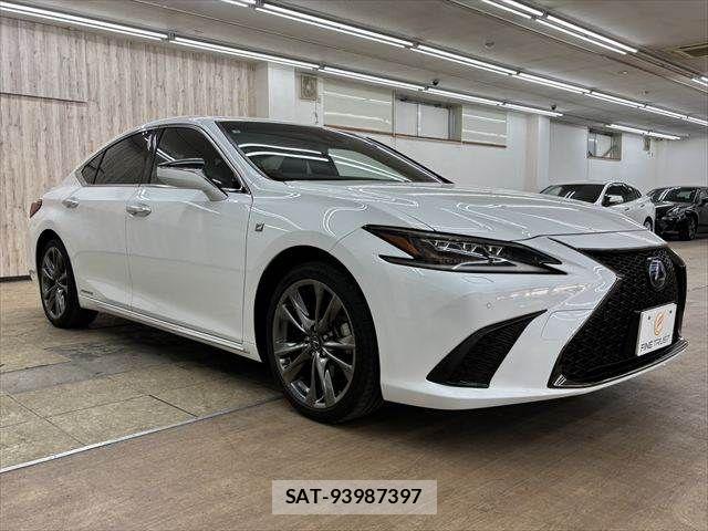 Lexus ES 2021-02 7059233-14