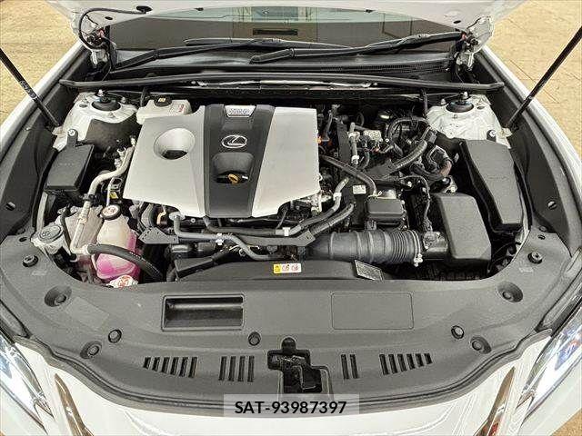 Lexus ES 2021-02 7059233-28