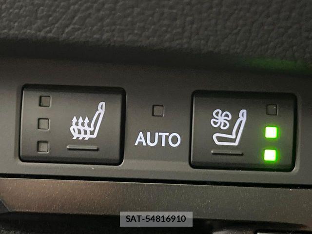 Lexus ES 2022-01 7220875-10