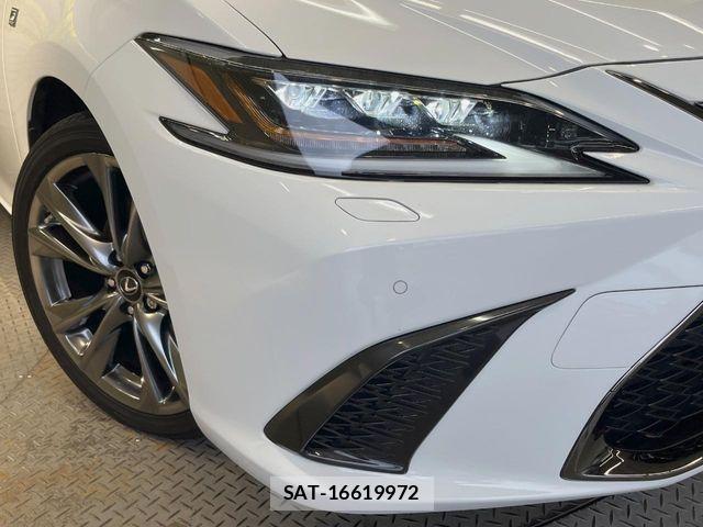 Lexus ES 2019-11 7220873-11