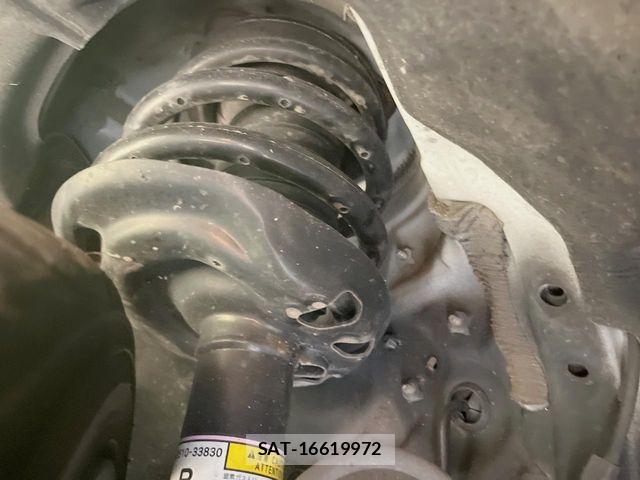 Lexus ES 2019-11 7220873-19