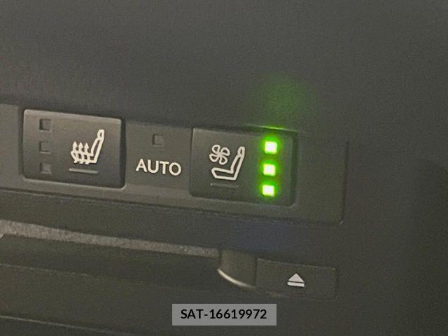 Lexus ES 2019-11 7220873-6