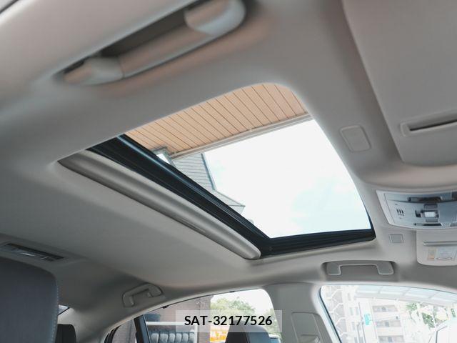 Lexus ES 2023-02 7220880-26