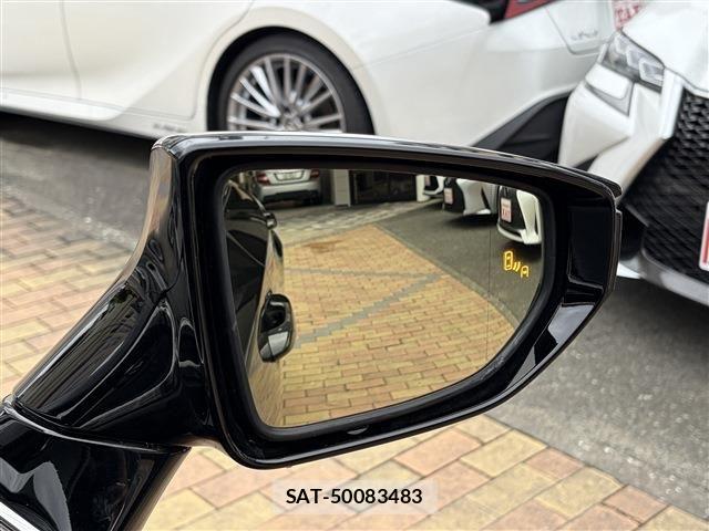 Lexus ES 2023-03 7220883-9
