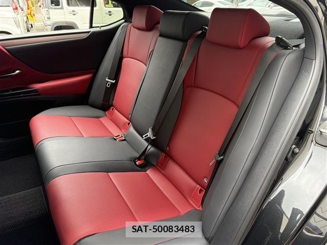 Lexus ES 2023-03 7220883-19