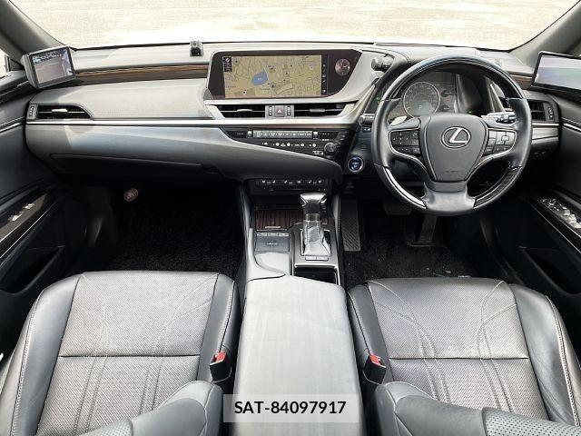 Lexus ES 2018-10 7220867-1