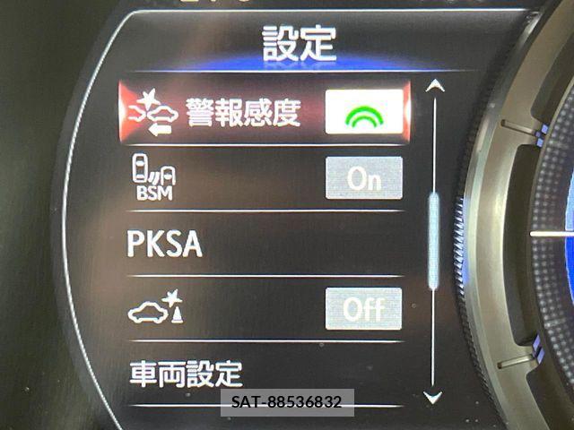 Lexus ES 2019-10 7220872-4