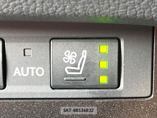 Lexus ES 2019-10 7220872-6