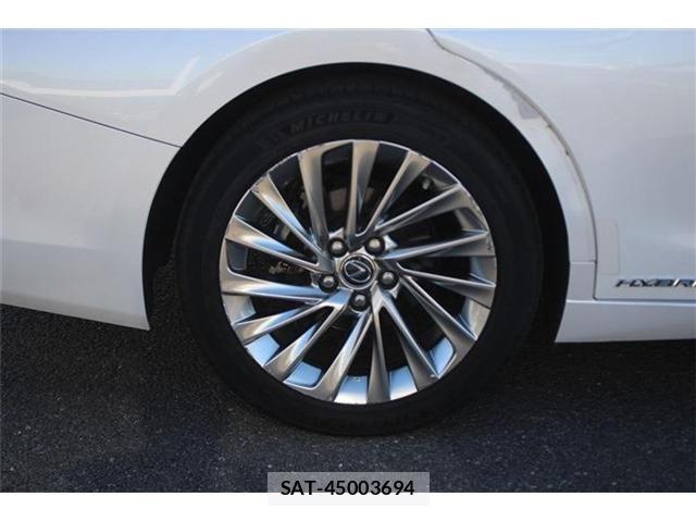 Lexus ES 2019-02 7220870-15