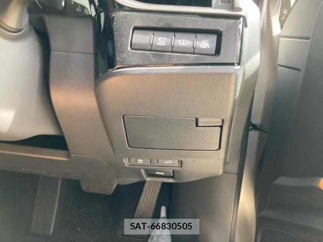 Lexus ES 2024-04 7220882-15