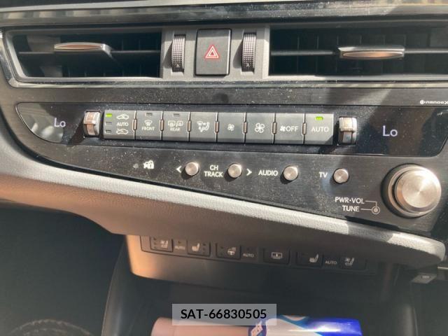 Lexus ES 2024-04 7220882-23
