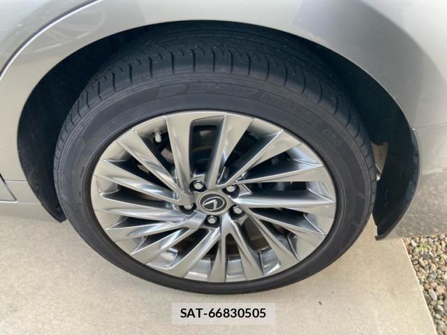 Lexus ES 2024-04 7220882-5