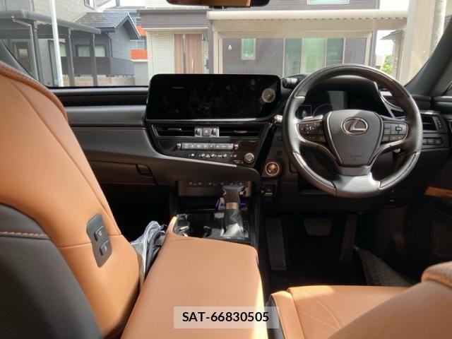 Lexus ES 2024-04 7220882-8