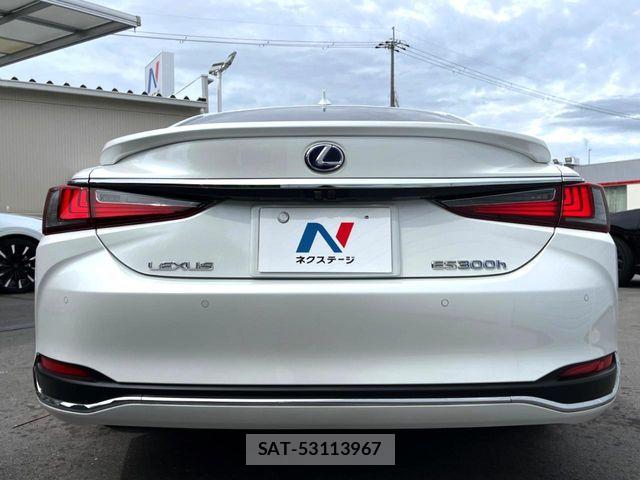 Lexus ES 2020-01 7220877-14