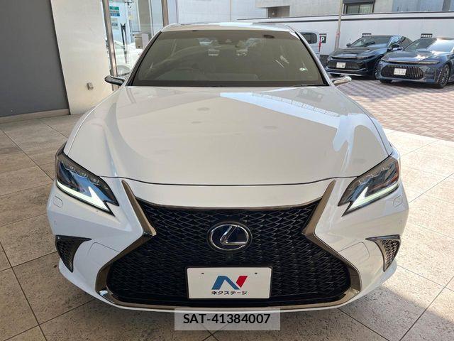 Lexus ES 2021-05 7220876-13