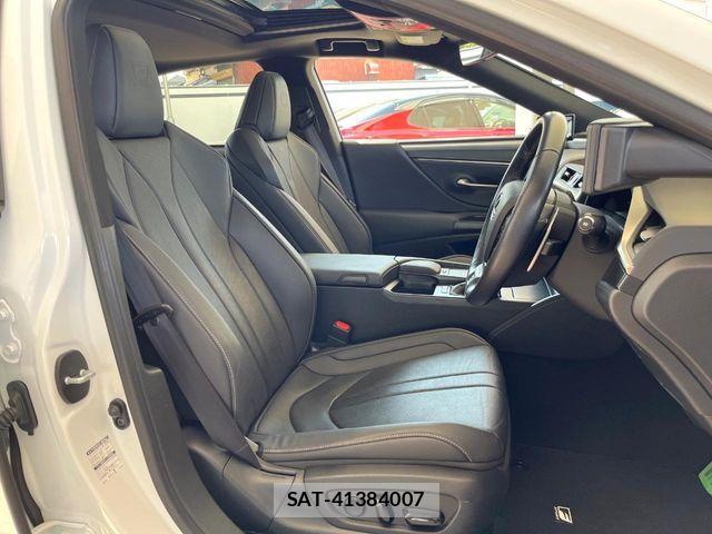 Lexus ES 2021-05 7220876-7