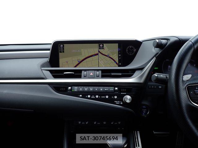 Lexus ES 2021-06 7220878-16