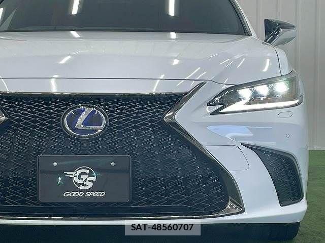 Lexus ES 2020-09 7251304-17