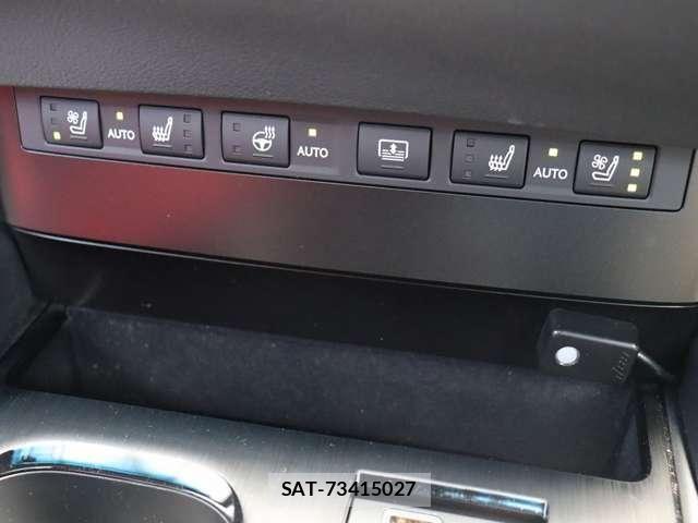 Lexus ES 2022-09 7328004-13