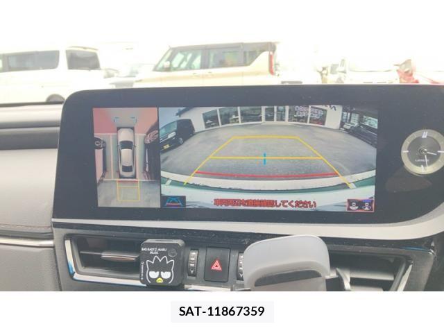 Lexus ES 2022-01 7328008-10