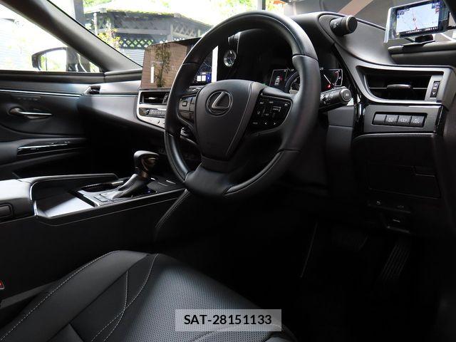 Lexus ES 2025-09 7328005-9