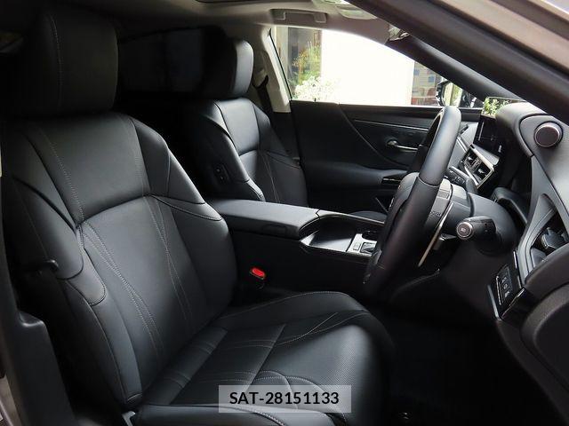 Lexus ES 2025-09 7328005-10