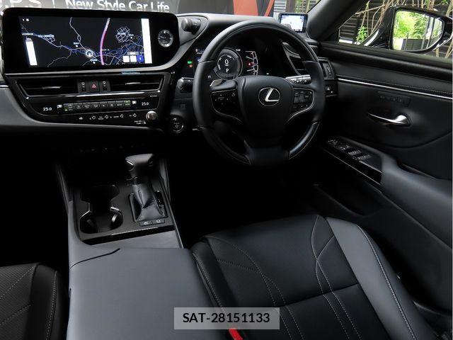 Lexus ES 2025-09 7328005-16