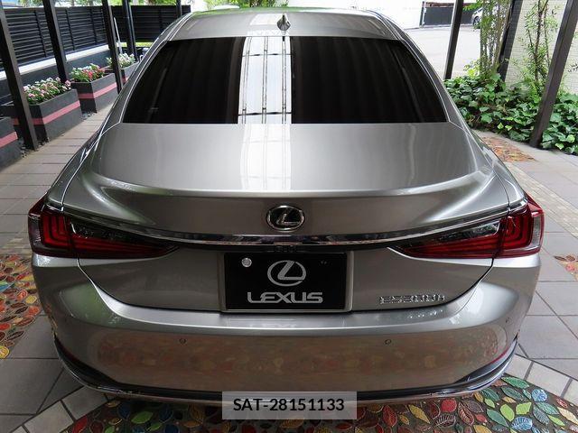Lexus ES 2025-09 7328005-4