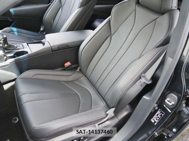 Lexus ES 2023-07 7328003-12