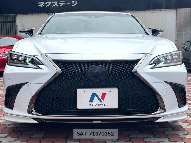 Lexus ES 2019-04 7358467-13