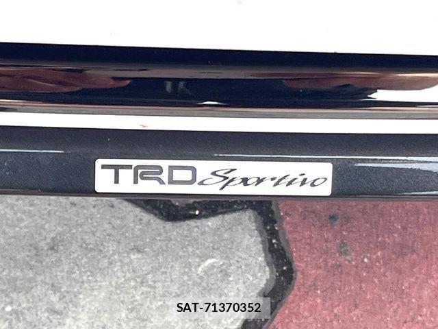 Lexus ES 2019-04 7358467-2