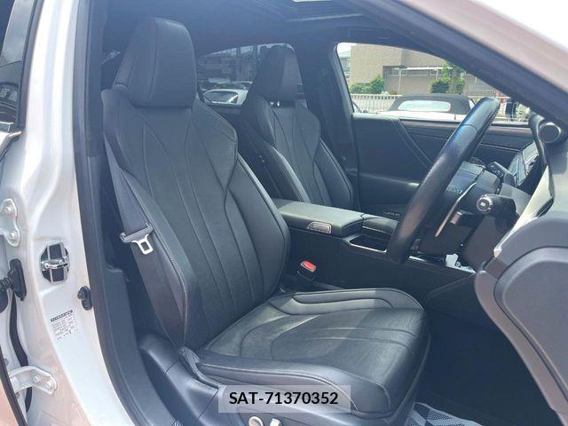 Lexus ES 2019-04 7358467-7