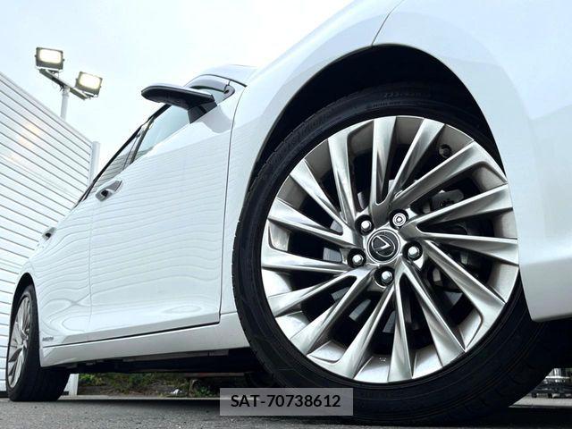 Lexus ES 2020-05 7358461-13